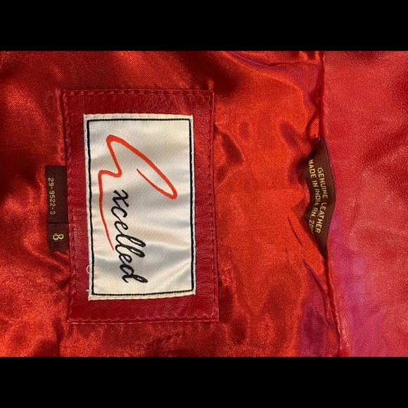 Excelled red leather coat - Picture 5 of 7